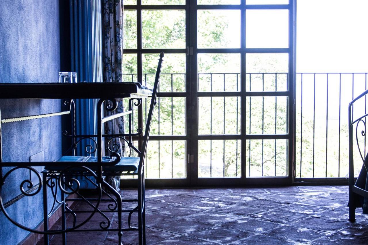 B&B Castello Di Moncrivello Екстериор снимка