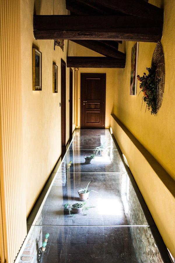 B&B Castello Di Moncrivello Екстериор снимка